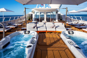 Twin Hot Tubs